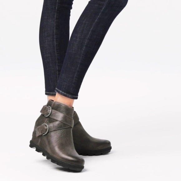 NWOT Sorel Joan of Arctic Wedge Ankle Booties 8.5 - Picture 1 of 16